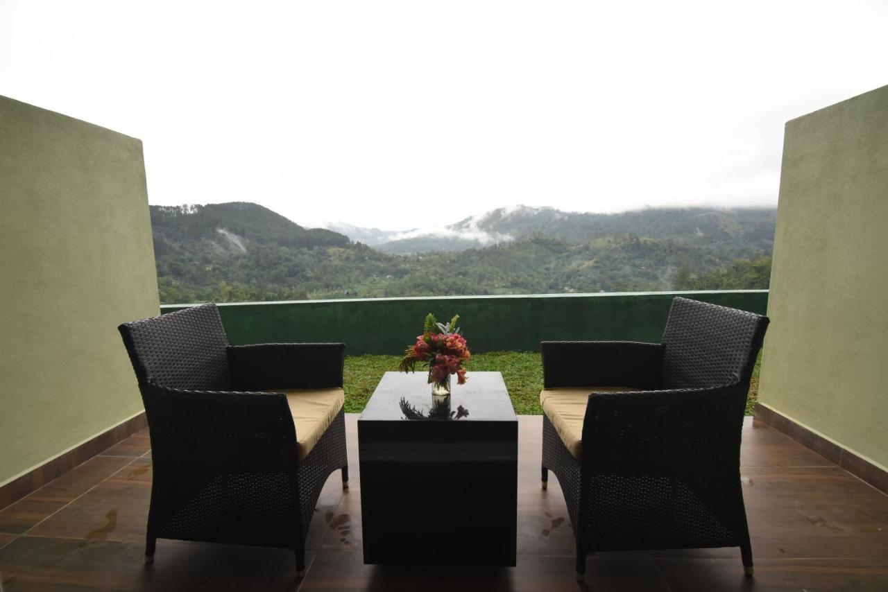 Tip Top Boutique Hotel Ella Eksteriør billede